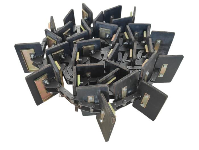 e79086b90b8f5009c6ece34b81a77fe4